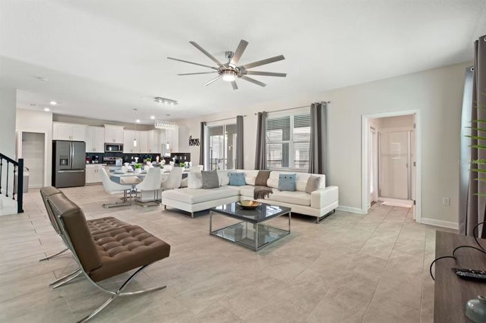 Image No.33-7 Bed Property for sale