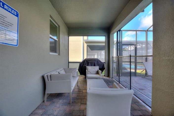 Image No.55-7 Bed Property for sale