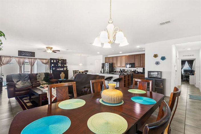 Image No.14-4 Bed Property for sale