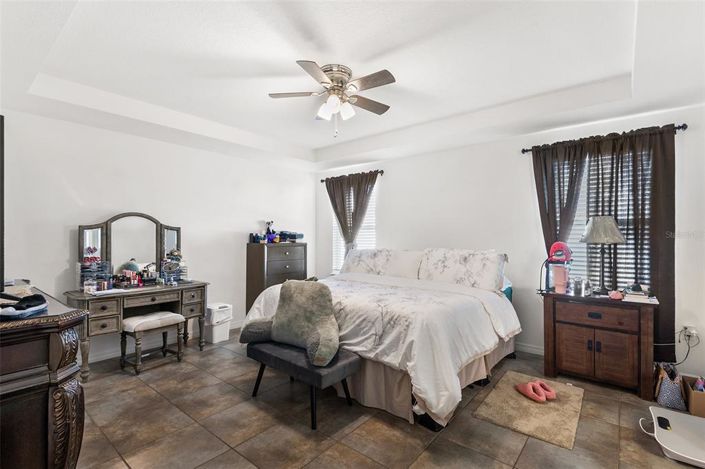 Image No.25-4 Bed Property for sale