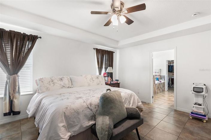 Image No.26-4 Bed Property for sale