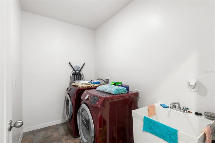 Image No.38-4 Bed Property for sale