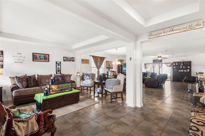 Image No.39-4 Bed Property for sale