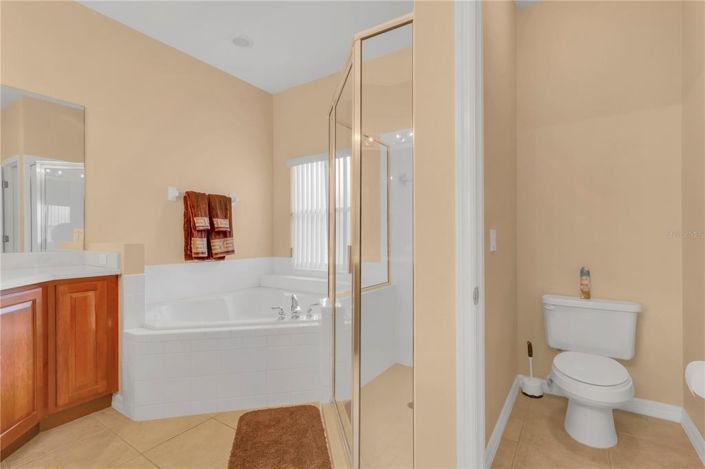 Image No.17-4 Bed Property for sale