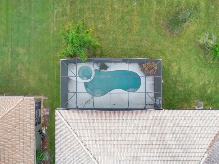 Image No.30-4 Bed Property for sale