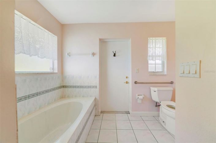 Image No.11-3 Bed Property for sale