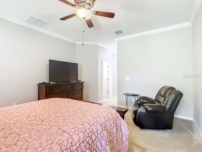 Image No.29-4 Bed Property for sale