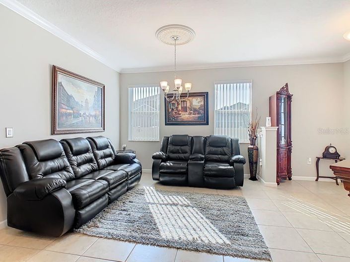 Image No.7-4 Bed Property for sale