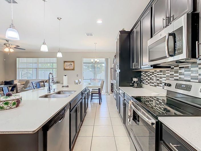 Image No.9-4 Bed Property for sale