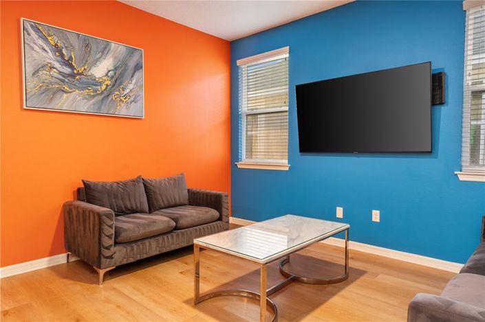 Image No.29-9 Bed Property for sale