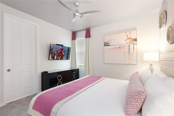 Image No.38-9 Bed Property for sale