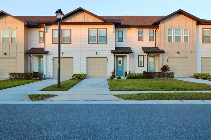 Image No.3-3 Bed Townhouse for sale