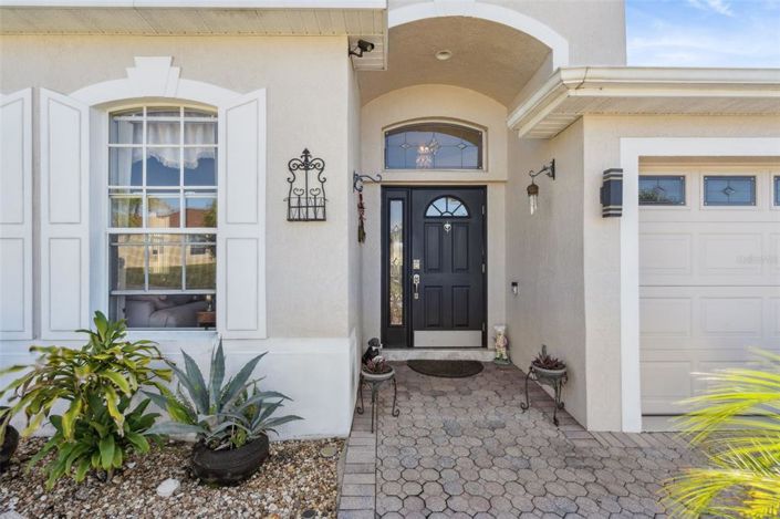 Image No.3-4 Bed Property for sale