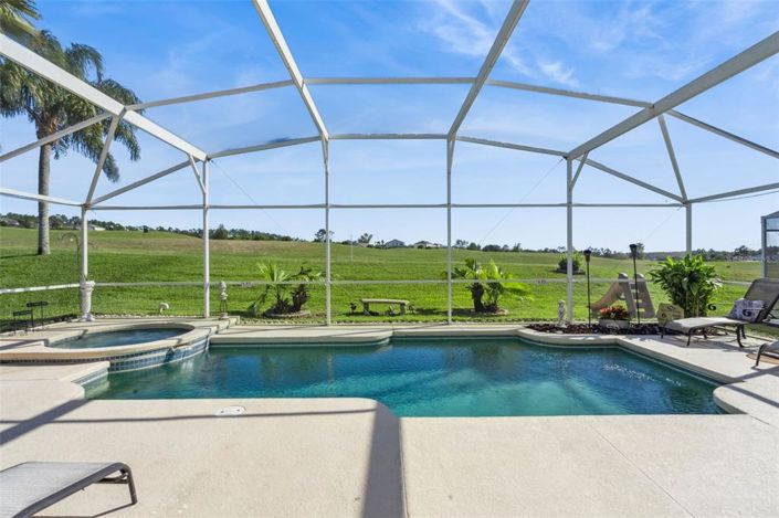 Image No.39-4 Bed Property for sale