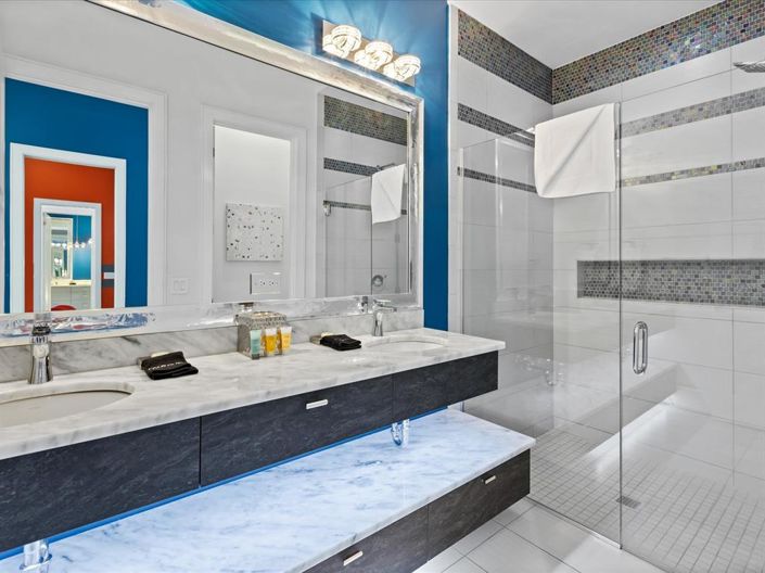 Image No.38-12 Bed Property for sale