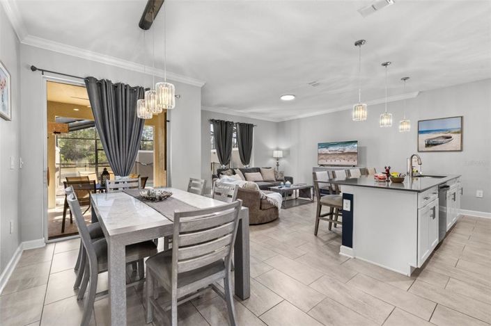 Image No.5-4 Bed Property for sale