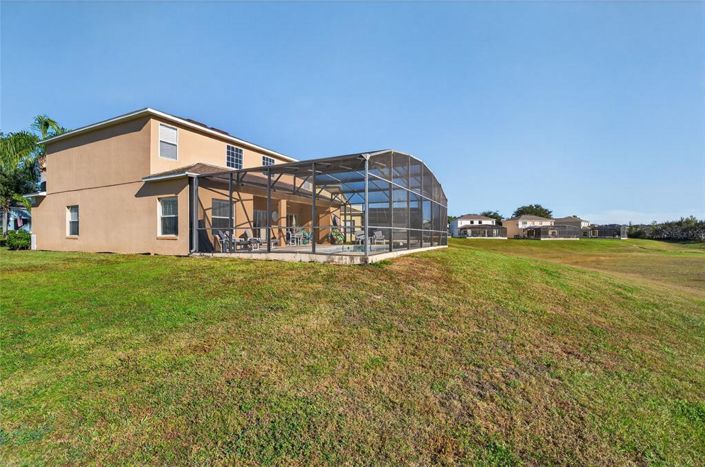 Image No.11-5 Bed Property for sale