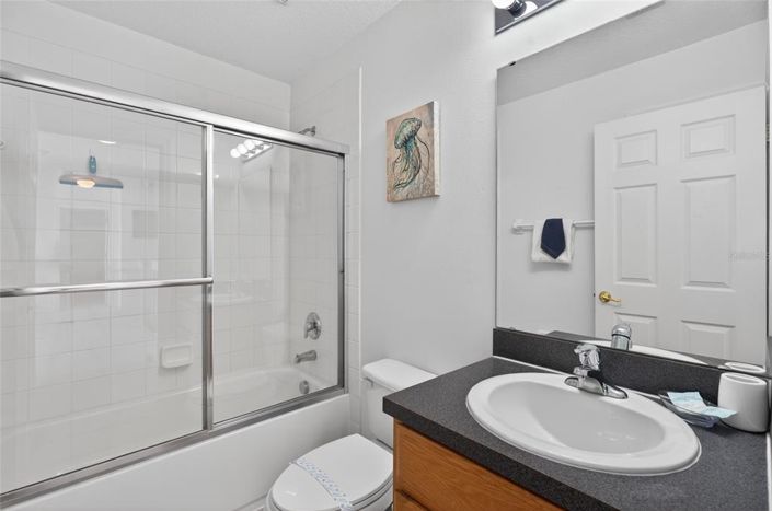 Image No.43-5 Bed Property for sale