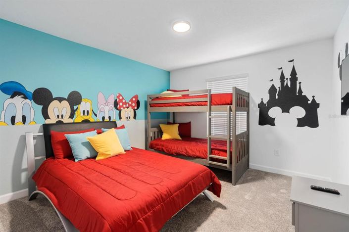 Image No.23-4 Bed Townhouse for sale