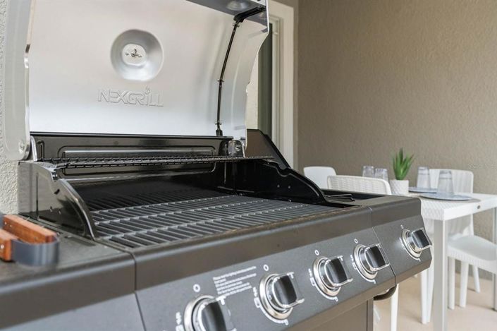 Image No.29-4 Bed Townhouse for sale