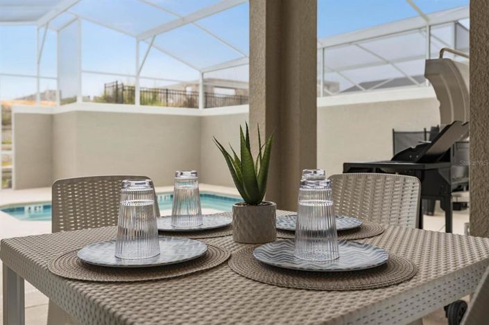 Image No.30-4 Bed Townhouse for sale