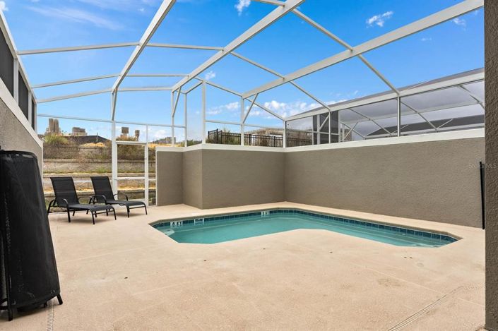 Image No.37-4 Bed Townhouse for sale