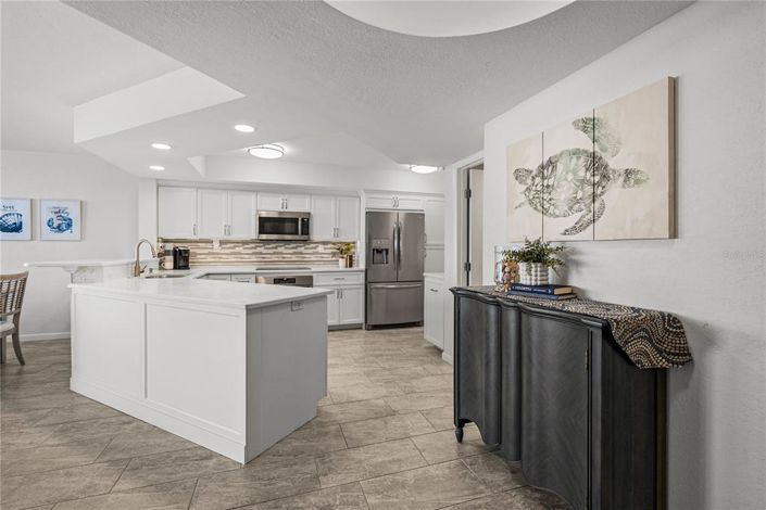 Image No.14-2 Bed Property for sale