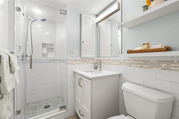 Image No.24-2 Bed Property for sale