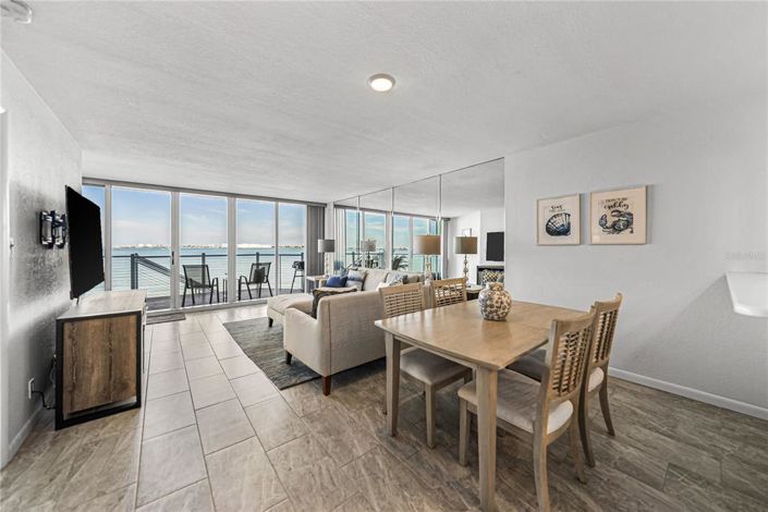 Image No.33-2 Bed Property for sale