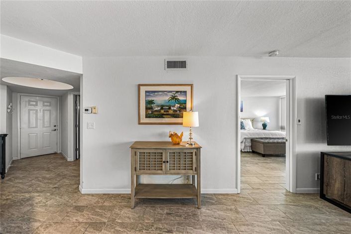 Image No.36-2 Bed Property for sale