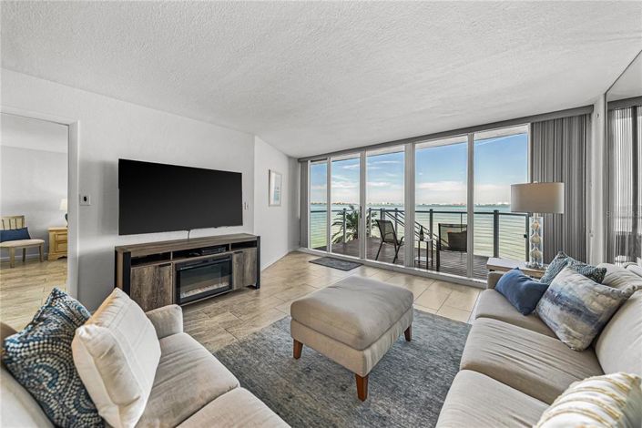 Image No.38-2 Bed Property for sale