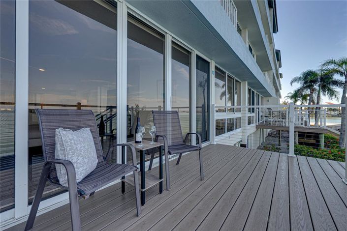 Image No.56-2 Bed Property for sale