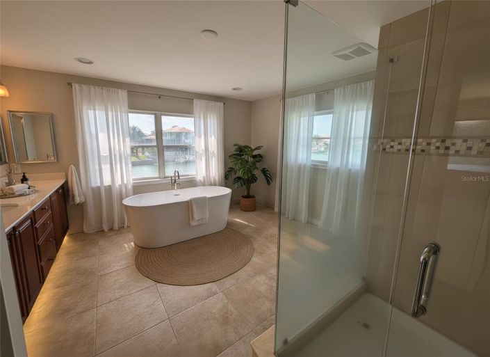 Image No.12-Propriété de 5 chambres à vendre à Floride