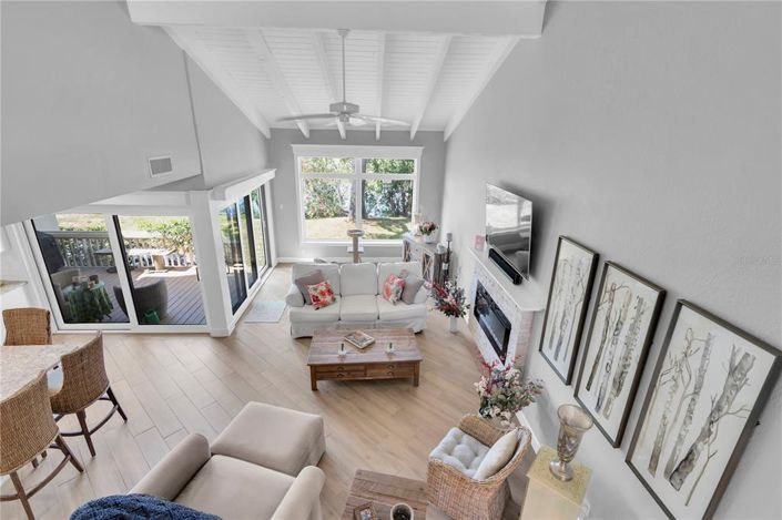 Image No.9-3 Bed Townhouse for sale