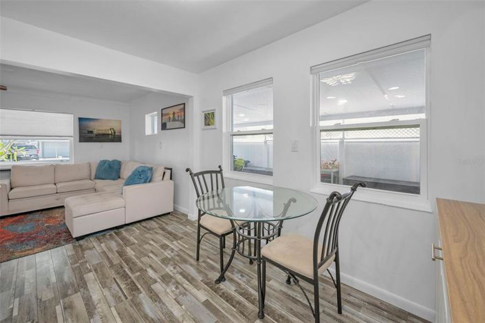 Image No.11-3 Bed Property for sale