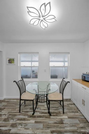 Image No.13-3 Bed Property for sale