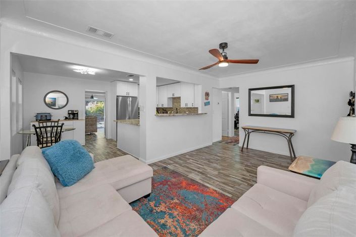 Image No.22-3 Bed Property for sale