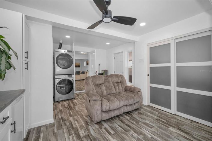 Image No.24-3 Bed Property for sale