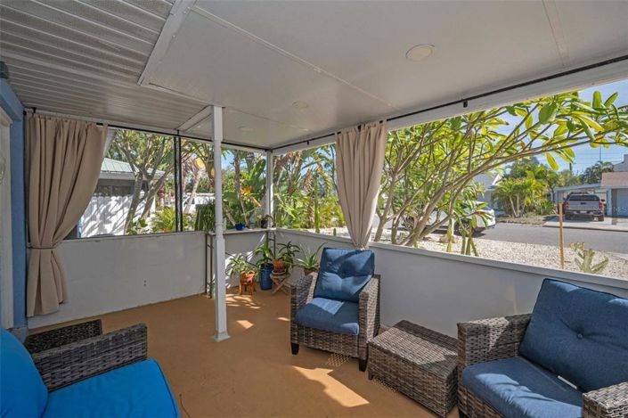 Image No.35-3 Bed Property for sale