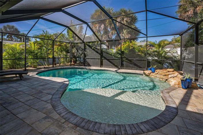 Image No.49-3 Bed Property for sale