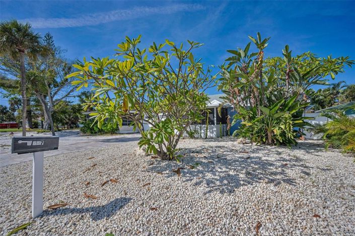 Image No.57-3 Bed Property for sale