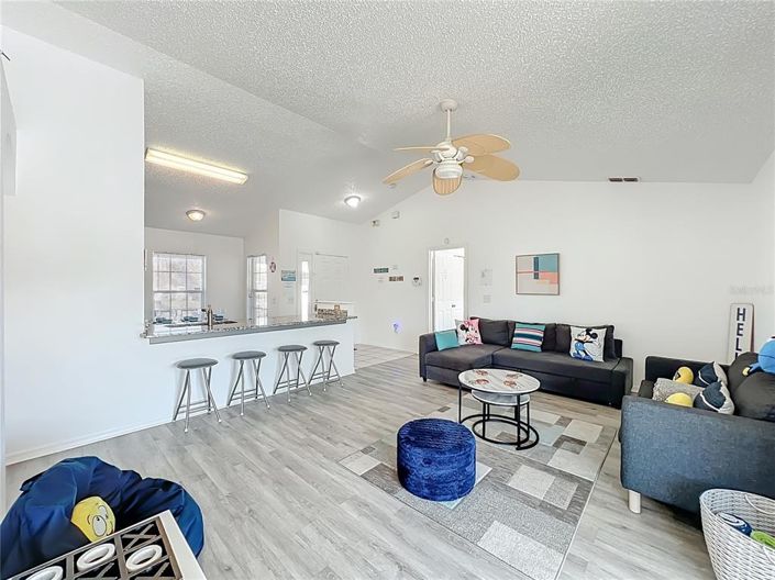 Image No.24-3 Bed Property for sale