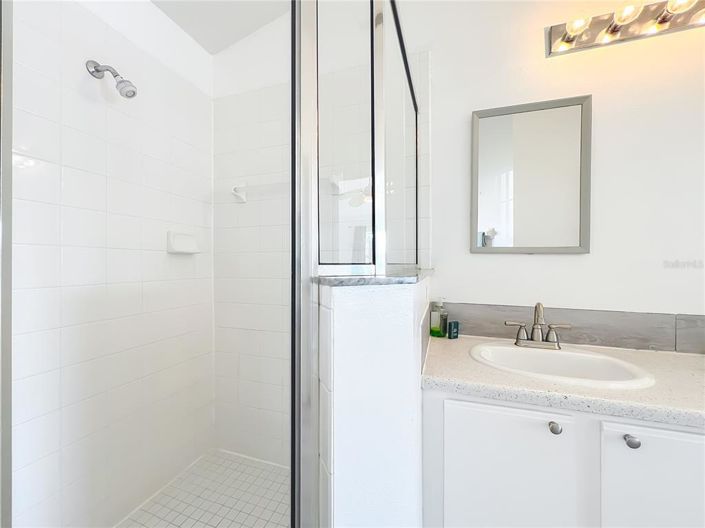 Image No.35-3 Bed Property for sale