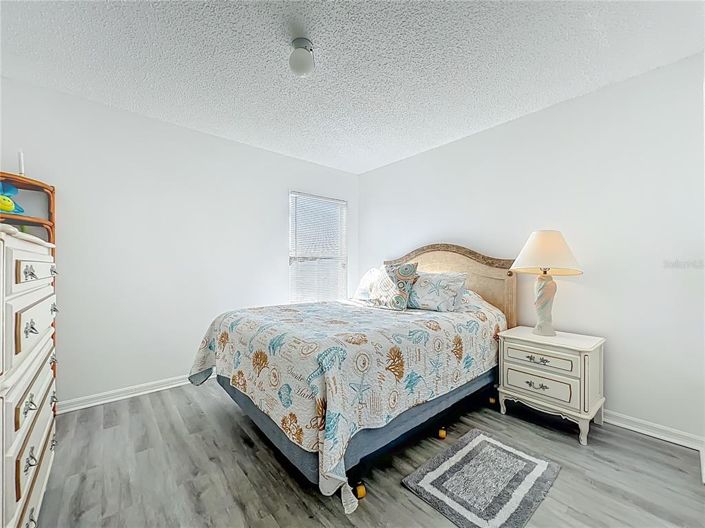 Image No.39-3 Bed Property for sale