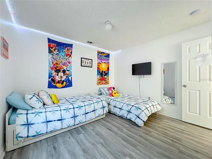 Image No.43-3 Bed Property for sale