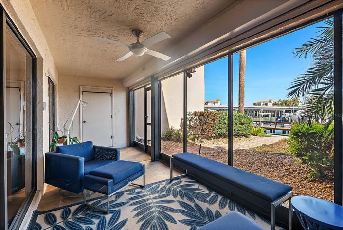 Image No.23-2 Bed Property for sale