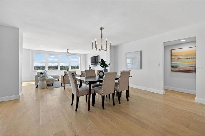 Image No.17-2 Bed Property for sale