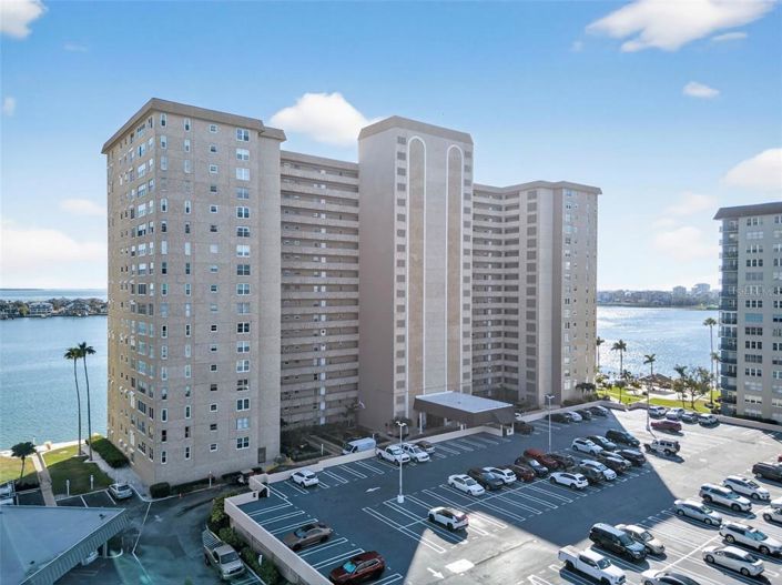 Image No.2-2 Bed Property for sale