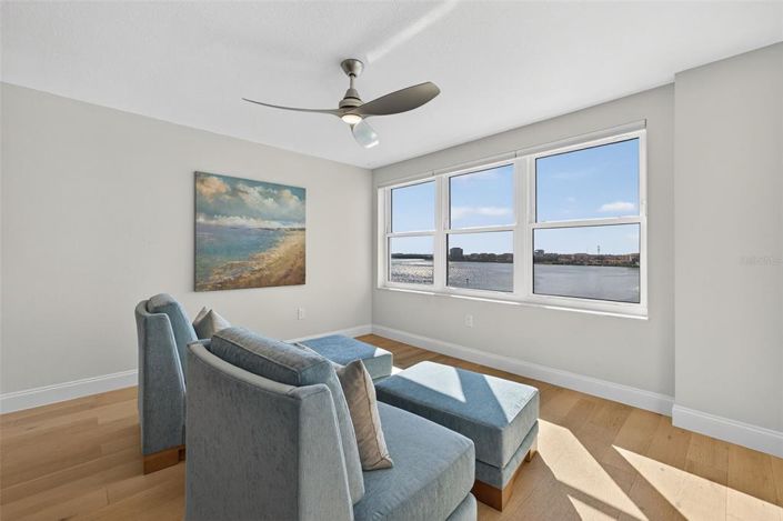 Image No.24-2 Bed Property for sale