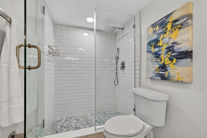 Image No.35-2 Bed Property for sale